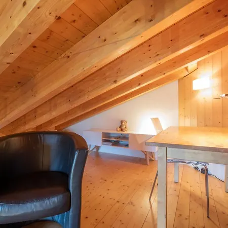 Haus Krokus - Ferienwohnung Nr. 11 * Oberwald